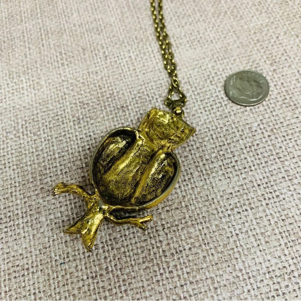 ‎VTG Gold Black Owl Necklace